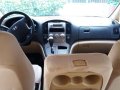 Hyundai Starex gold vgt 2008 for sale-9