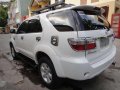 Toyota Fortuner G 2010 Diesel MT LCD monitor Loaded chrome very fresh for sale-5