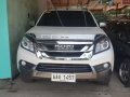 Isuzu MU-X 2015 A/T for sale-0