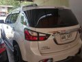 Isuzu MU-X 2015 A/T for sale-3