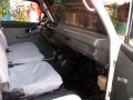 Mitsubishi L300 Aluminum Van 1999 MT Diesel for sale-2