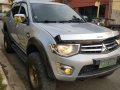 2010 Mitsubishi Strada for sale -3