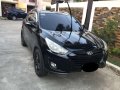 Tucson Hyundai 2012 model Matic 4x4 Diesel low odo for sale-0