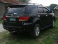 Toyota Fortuner G Diesel Automatic 2008 for sale -3