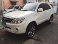 For Sale Toyota Fortuner G Matic gas 2007-1