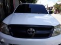 Toyota Hilux 2006 2.5 d4d diesel engine for sale-8