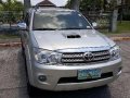 2009 Toyota Fortuner 4x4 3.0 V DSL AT for sale-1