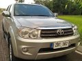 Toyota Fortuner 2.7 Vvti gasoline 2005 model for sale-2