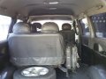 Hyundai Starex local diesel manual trans 2000 for sale-10