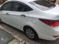 Hyundai Accent 2014 white manual (gasoline) 1.4 FOR SALE-3