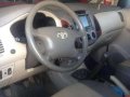 Well-maintained Toyota Innova G 2.5 2007 for sale-4