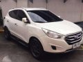 Hyundai Tucson WHITE FOR SALE-2