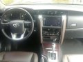 2016 TOYOTA Fortuner V dsl AT FOR SALE-7