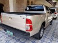 Toyota HILUX 2012 Manual - FRESH New Look FOR SALE-3