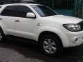 Toyota Fortuner 2010 G A/T for sale-0