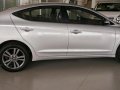 Hyundai Elantra Gasoline 2017 for sale-3