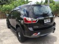 Isuzu Mu-X 2015 A/T for sale -4