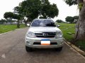 2007 Toyota Fortuner 2.5G automatic diesel for sale-0