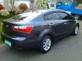 Kia Rio 2012 Gold MT Rush for sale-3