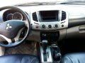 Mitsubishi Strada 4x4 matic top of the line2011 for sale-2