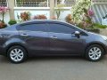 Kia Rio 2012 Gold MT Rush for sale-2