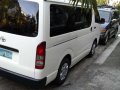 2013 Hiace Commuter for sale -4