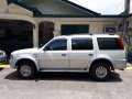 For Sale-Ford Everest 2004-1