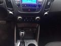 Well-maintained Hyundai Tucson 2015 for sale-3