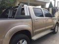 Well-maintained Toyota Hilux G 2011 for sale-8
