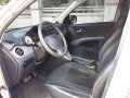 Hyundai i10 2010 AT for sale-5