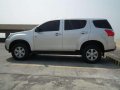 Good as new Isuzu MU-x 2015 for sale-4