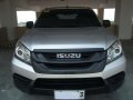 Good as new Isuzu MU-x 2015 for sale-0