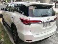 Toyota Fortuner 4X2 V DSL AT 2016 for sale-1