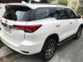 Toyota Fortuner 4X2 V DSL AT 2016 for sale-3
