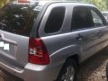 Kia Sportage crdi 2.0 automatic diesel 2009 for sale-3