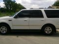 2000 Ford Expedition XLT White SUV For Sale -10
