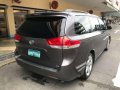 Toyota Sienna 2011 XLE Full Option Auto Door Dual Sunroof Leather Seat-4