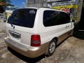 Kia Carnival 2002 Registered 2018 tire 90%-1