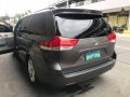 Toyota Sienna 2011 XLE Full Option Auto Door Dual Sunroof Leather Seat-5