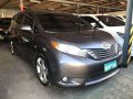 Toyota Sienna 2011 XLE Full Option Auto Door Dual Sunroof Leather Seat-1