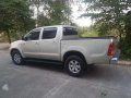 Toyota Hilux G 2011 Matic Diesel Silver For Sale -9
