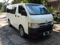 Good as new Toyota Hiace Commuter 2012 for sale-0