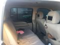 Ford  Everest 2009 Manual White For Sale -2