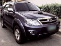 2009 series Toyota Fortuner 3 liter 4wd Bullet Proof Level 6 vs lc200-0