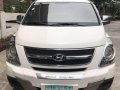 2011 HYUNDAI Starex VGT TCi turbo diesel vs Urvan Alphard Super Grandia E150-0