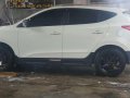 Hyundai Tucson Theta 2 (Vanilla White) 4x2 Vanilla White-0