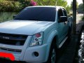 2013 Isuzu Dmax lx manual FOR SALE -1