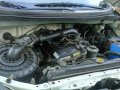 Toyota Innova j 2007 model vvti gas manual-6