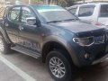 Strada Triton 2009 model 4x4 diesel manual-0