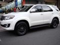 Toyota Fortuner 2014 4x4 Pearl White-0